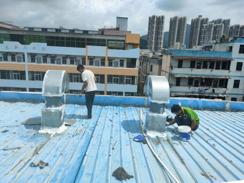 获嘉钢结构屋面涂料维修方法